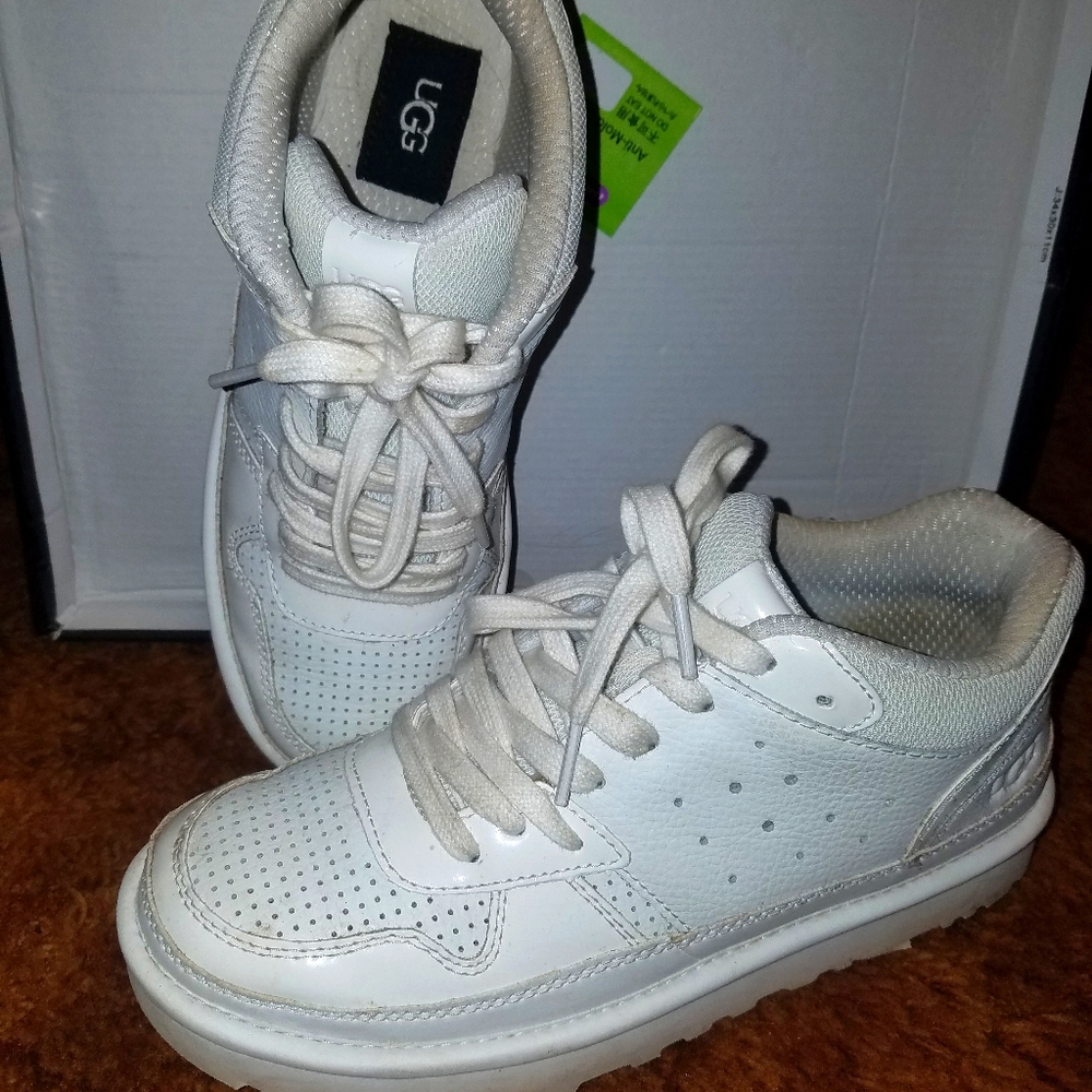 UGG Highland Sneakers